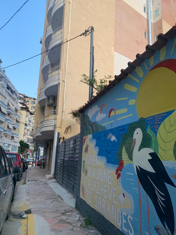 Caramel Sun Studios Apts Sarandë Exterior foto